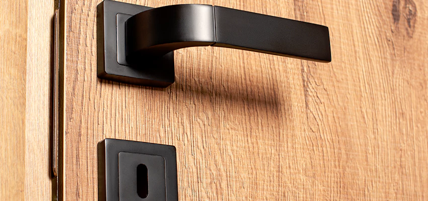 Weekend Lockout Assistance Troubleshooting in Placentia, California